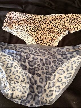 Victoria's Secret Leopard Print Hipster & Bikini Panty Set - Tan and Blue